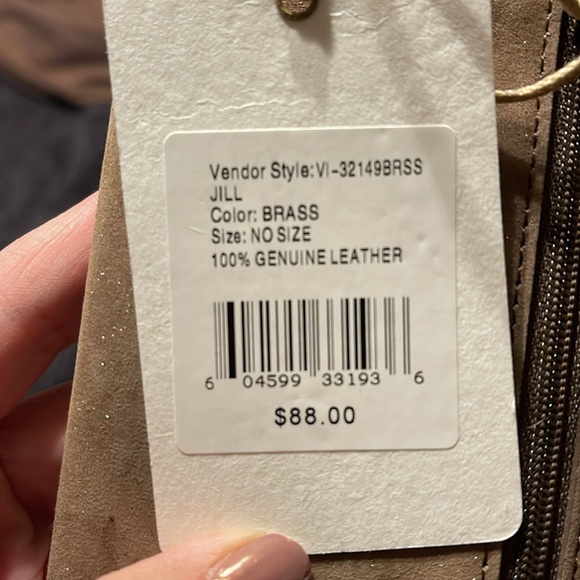 HOBO Jill Tri-fold wallet in Brass metallic. New w/ tag. - Picture 6 of 7